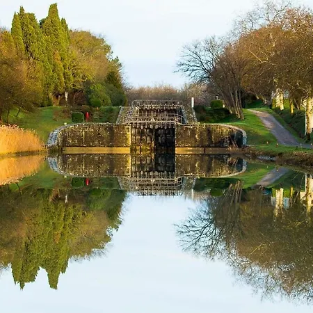 Peniche Mirage-chambre D'hotes Carcassonne
