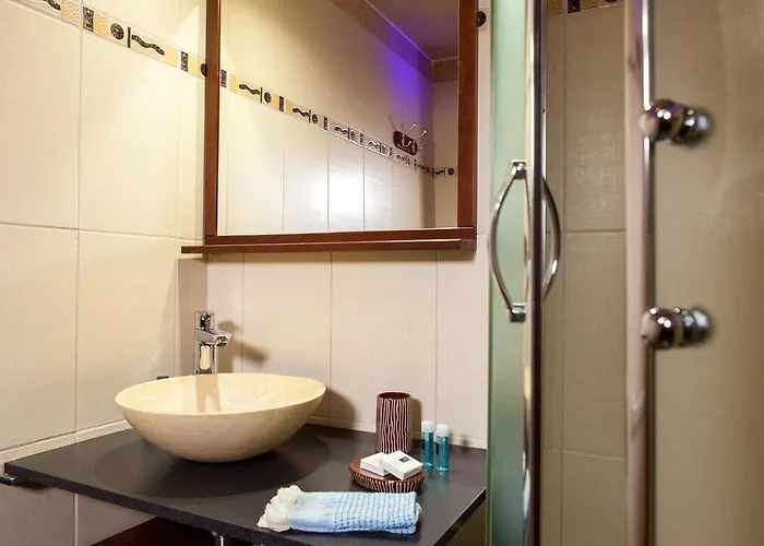 Botel Peniche Mirage-chambre D'hotes