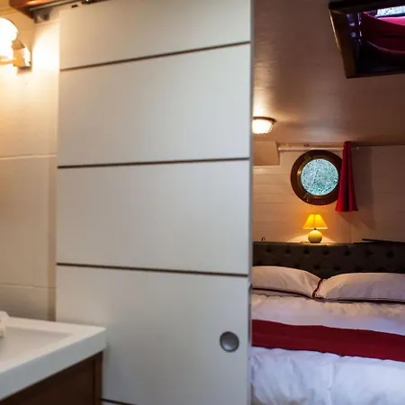 Peniche Mirage-chambre D'hotes Hotel en barco *