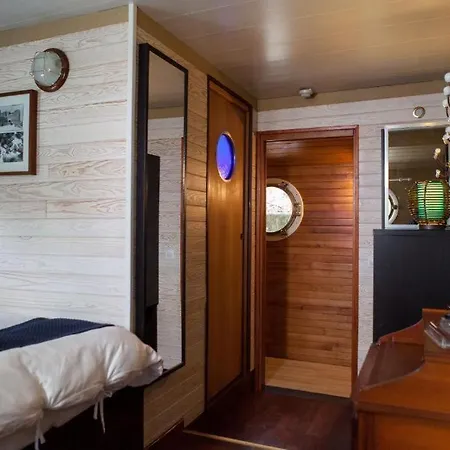 Hotel en barco Peniche Mirage-chambre D'hotes *